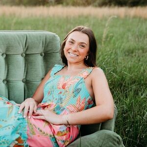 Meet your Posher, Lawton